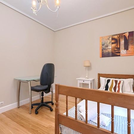 Vivienda Turistica Reformada En Zona Residencial Con Garaje Y Wifi Apartment Bilbao Luaran gambar